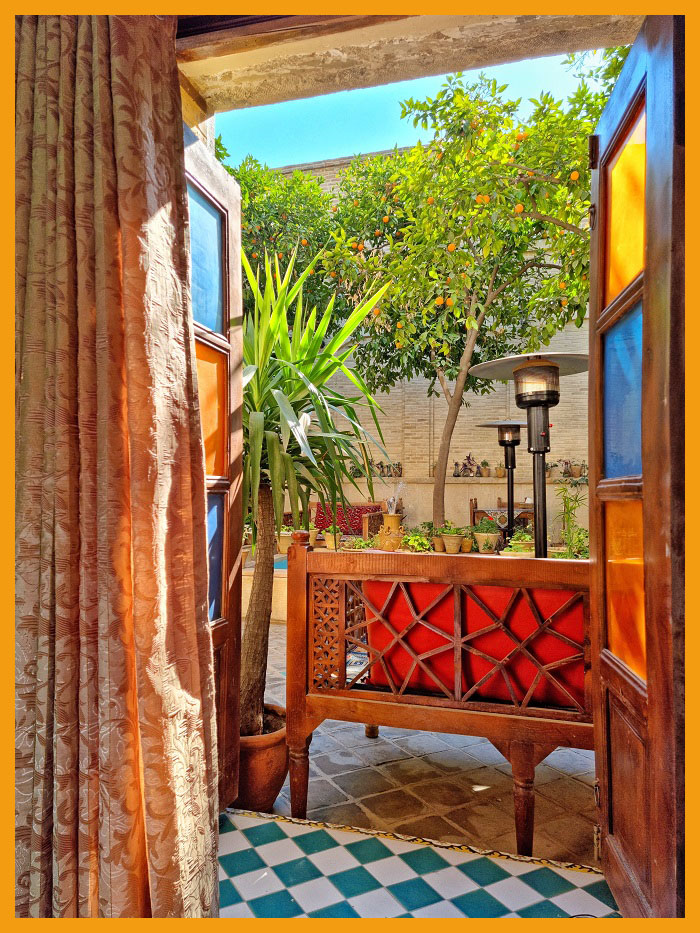 Shiraz Tabesh Boutique Hotel