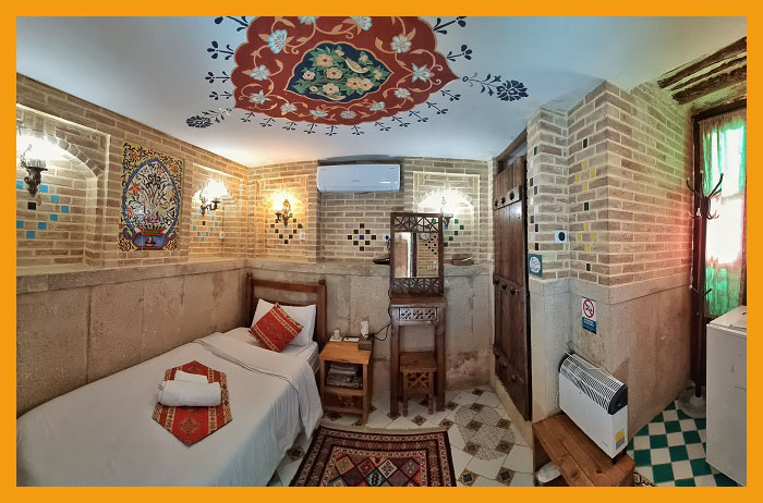 Shiraz Tabesh Boutique Hotel