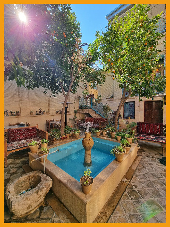 Shiraz Tabesh Boutique Hotel