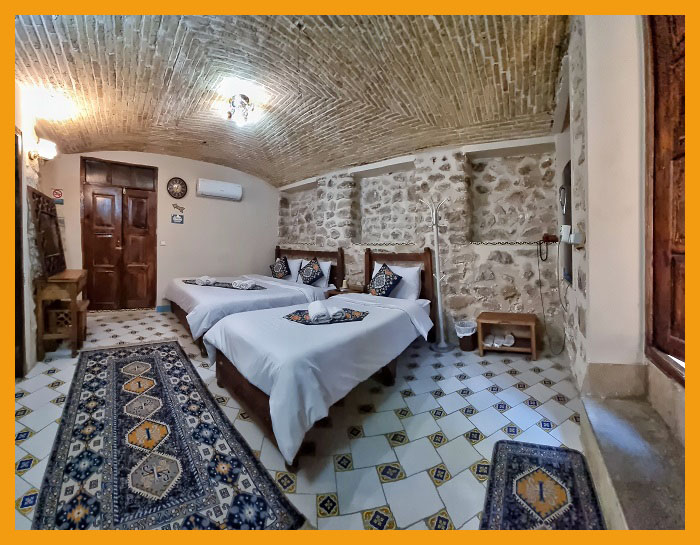 Shiraz Tabesh Boutique Hotel